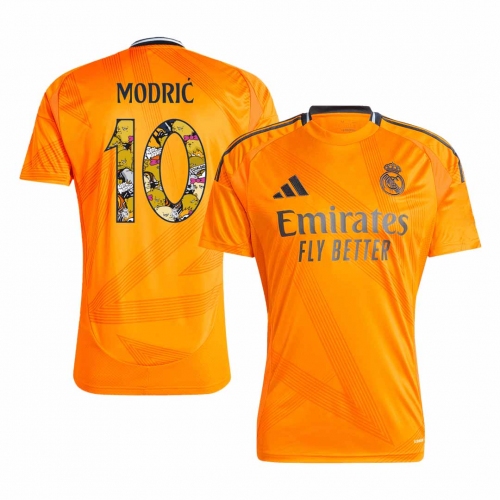 Real Madrid MODRI? #10 Away Jersey - Bear Champ Font